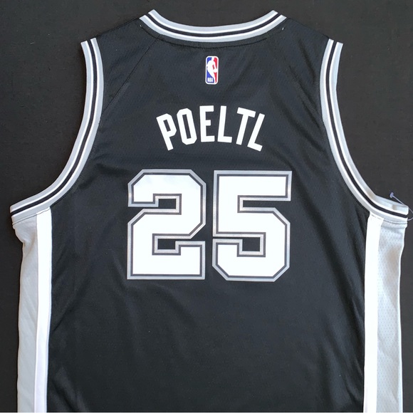 NWT Nike Jakob Poeltl San Antonio Spurs #25 Black Icon Swingman Jersey Youth XL